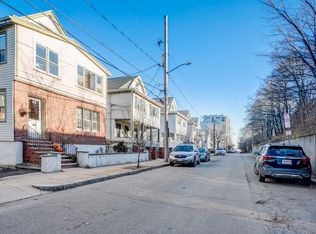 91 Bailey Rd #91, Somerville, MA 02145
