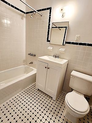 5th image of 355 W 85th St APT 37