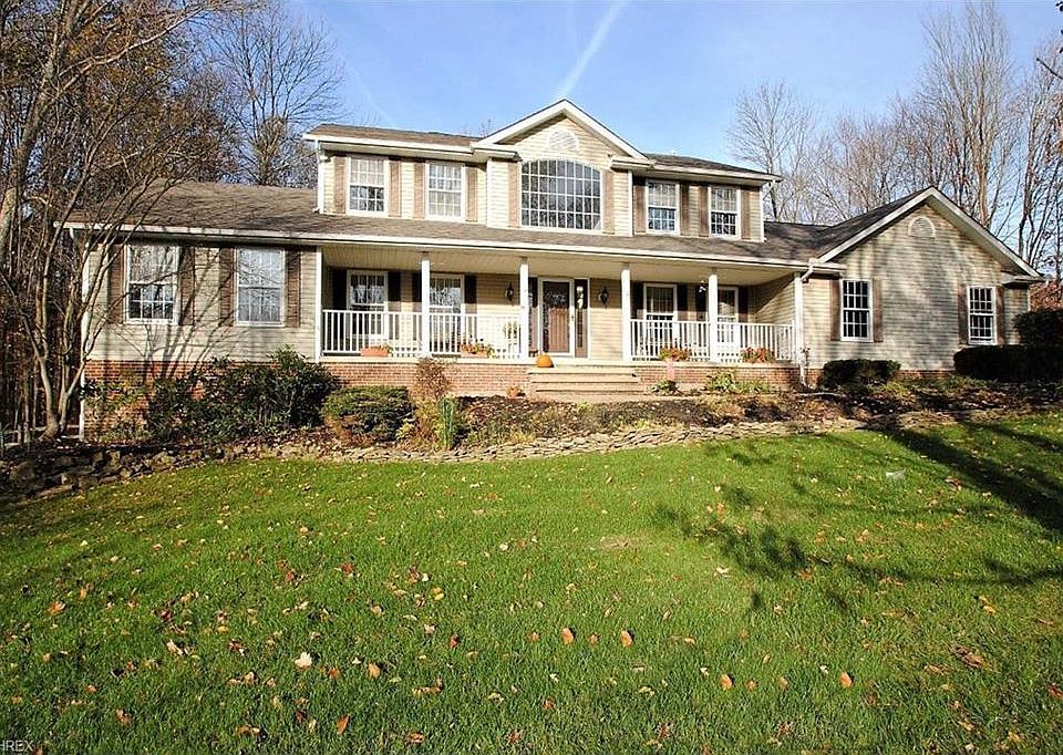 1st image of 18858 White Oak Dr