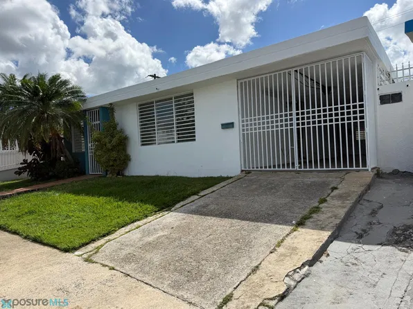11 Calle 8 #11, Bayamon, PR 00961