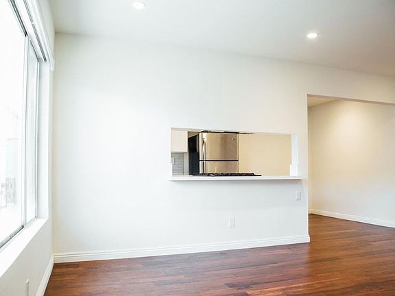 5th image of 1343 N Martel Ave #Fe00134d3