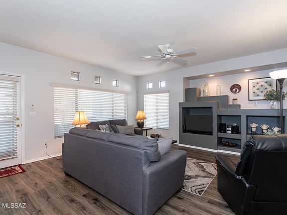 4th image of 655 W Vistoso Highlands Dr