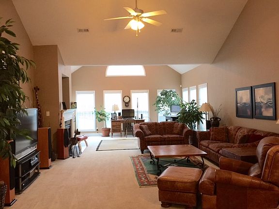 2nd image of 4537 Everwood Oak Ln