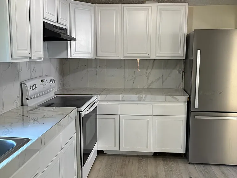 3910 Shelley Blvd — Photo 9