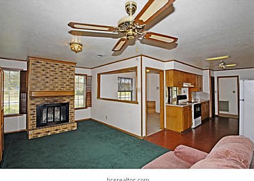 2nd image of 2316 Woodward Dr
