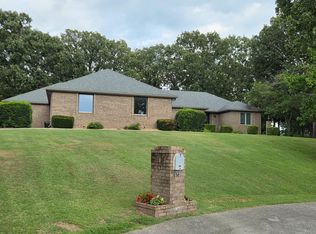 1738 Hawthorn Place, Marshfield, MO 65706