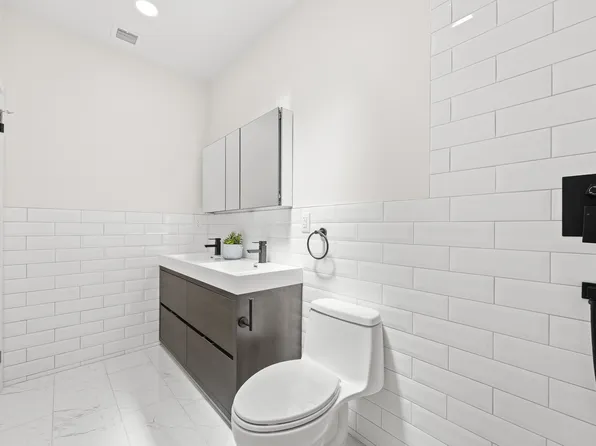 537 Halsey Street image 24 of 38