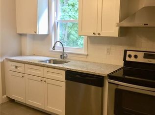 193 Howell St, Providence, RI 02906