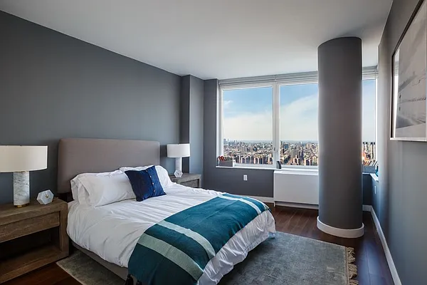 Rented by Clinton Management | media 3