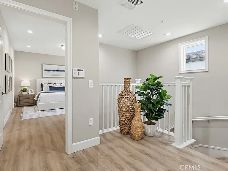 432 S Alhambra Ave #H — Photo 25