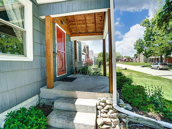 4th image of 3345 Voeller Ave