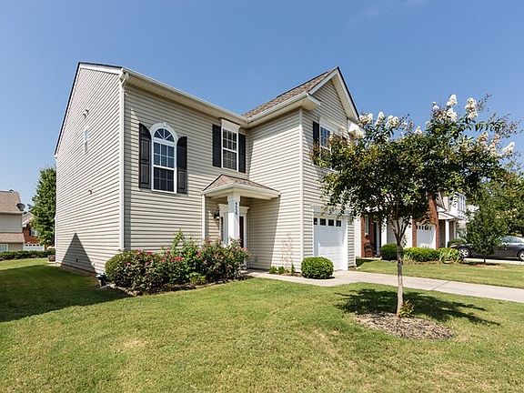 3rd image of 9329 Longstone Ln