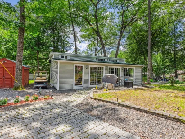 74 Pine Tree Lane, Fitzwilliam, NH 03447