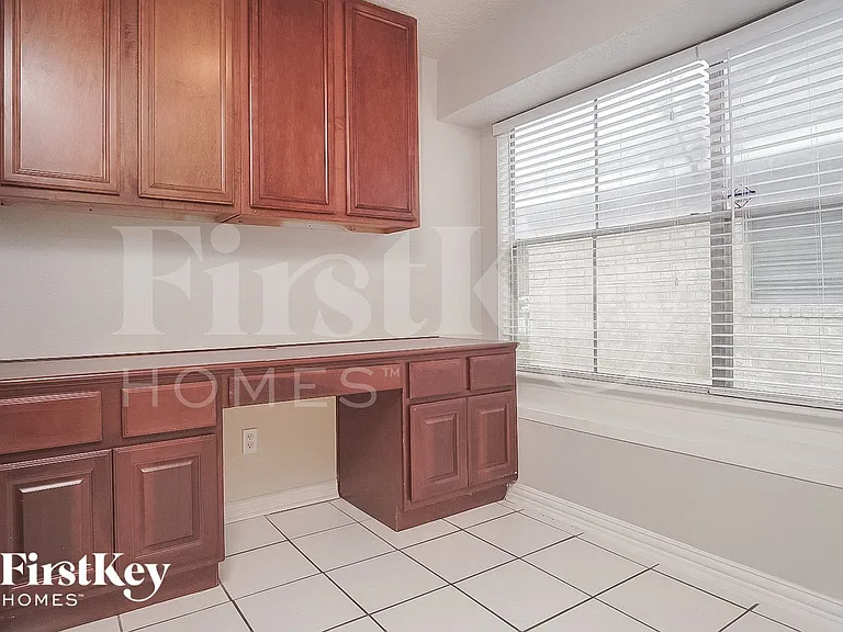 2714 Elder Rd — Photo 13
