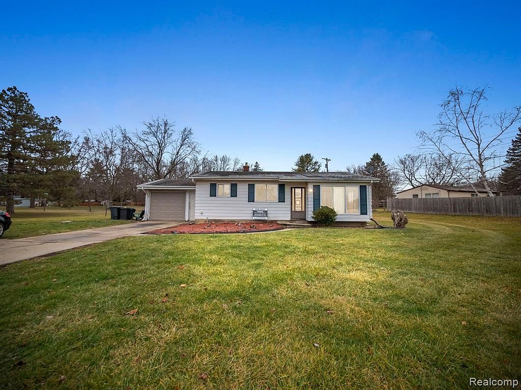 4639 Beecher Rd, Flint, MI 48532 Zillow