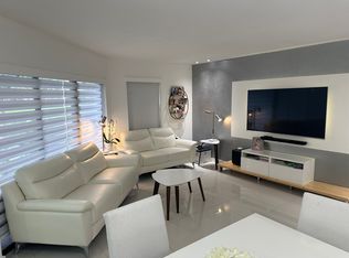 8811 W Sunrise Blvd, Plantation, FL 33322