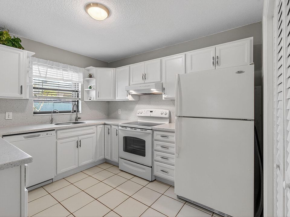 1st image of 2285 Ida Way #30b