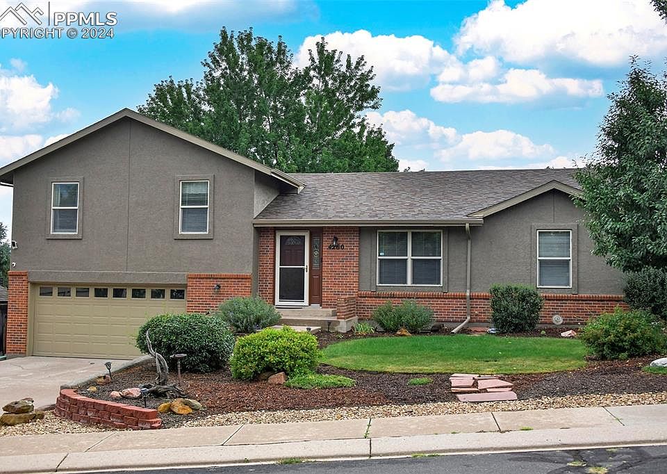 1st image of 4260 Loch Lomond Ln