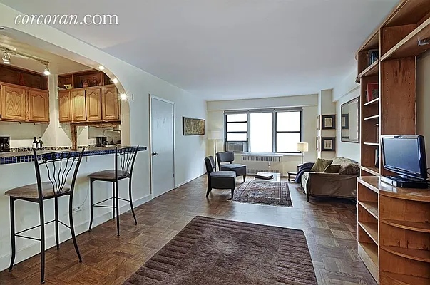 Rented by Corcoran | media 4