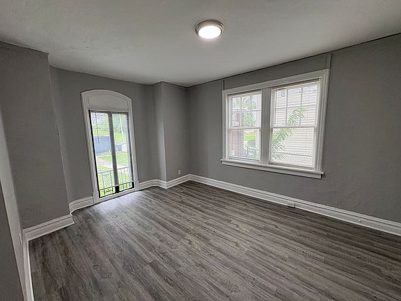 4th image of 5345 Cabanne Ave #2S