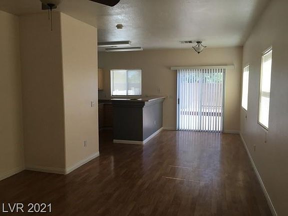4th image of 9322 Straw Hays St Unit 102