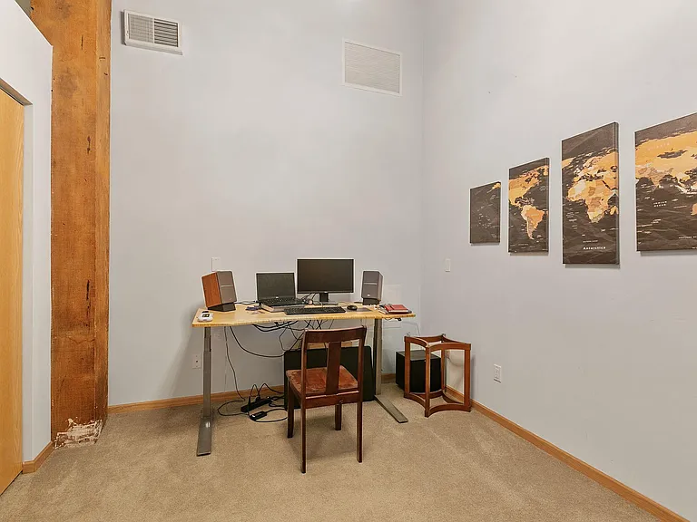 400 N 1st St #308 — Photo 14