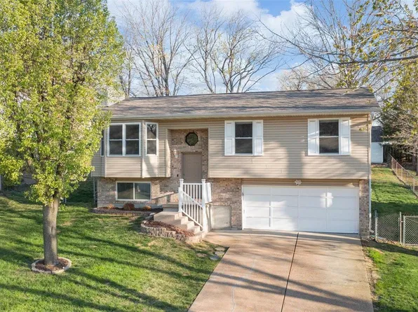 2185 Wilderness Trl, Barnhart, MO 63012