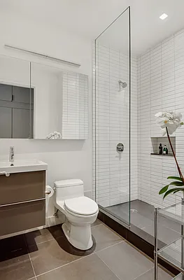 Rented by Compass | media 18