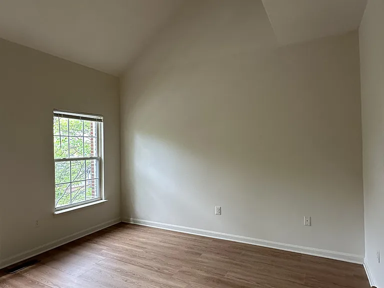 420 Redland Blvd #TOWNHOUSE — Photo 15