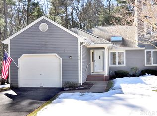 Castlewood, Bloomfield, CT 06002