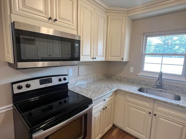 38M Cambridge Court, Lakewood, NJ 08701
