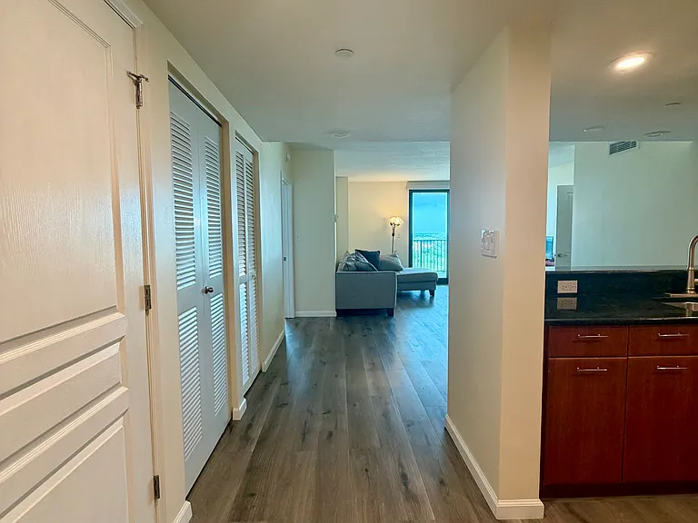 300 S Duval St #1701 — Photo 5