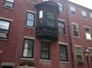 18 Pickney St, Boston, MA 02114