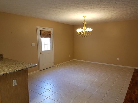 Dining Room (new tile)