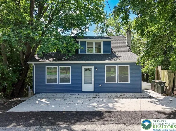 4709 S Delaware Dr, Easton, PA 18040
