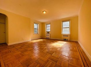 415 Albemarle Rd #A, Brooklyn, NY 11218