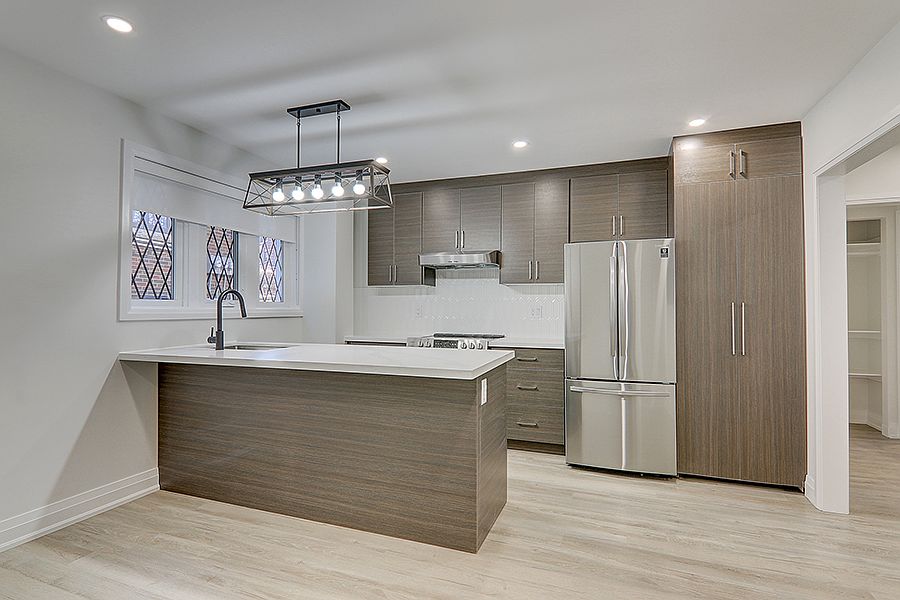 1st image of 2520 Bloor St W #18