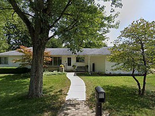 353 S 4th St