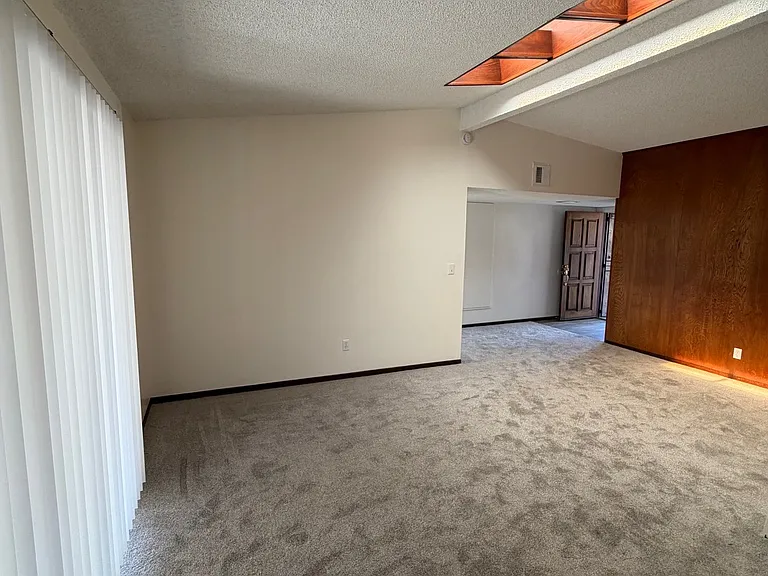 4515 Revillo Way — Photo 6