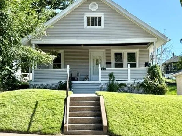 410 Pine St, Hannibal, MO 63401