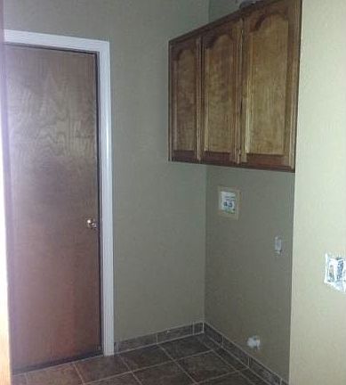 5th image of 1527 E Vine Ct