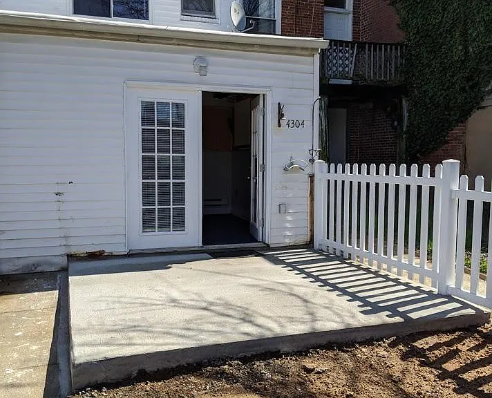 4304 Falls Rd — Photo 17