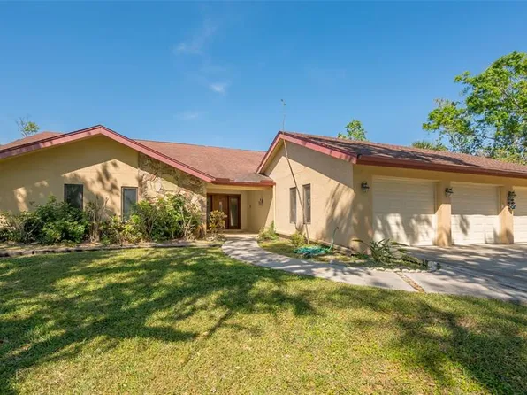 4677 Hadfield Dr, Sarasota, FL 34235