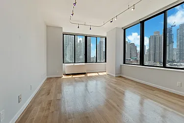 Rented by Level Group