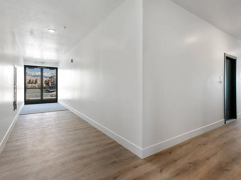 Shadow Ridge Apartments — Photo 43
