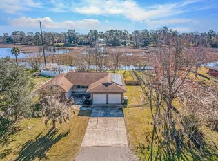 1011 E Recess Rd, Hanahan, SC 29410