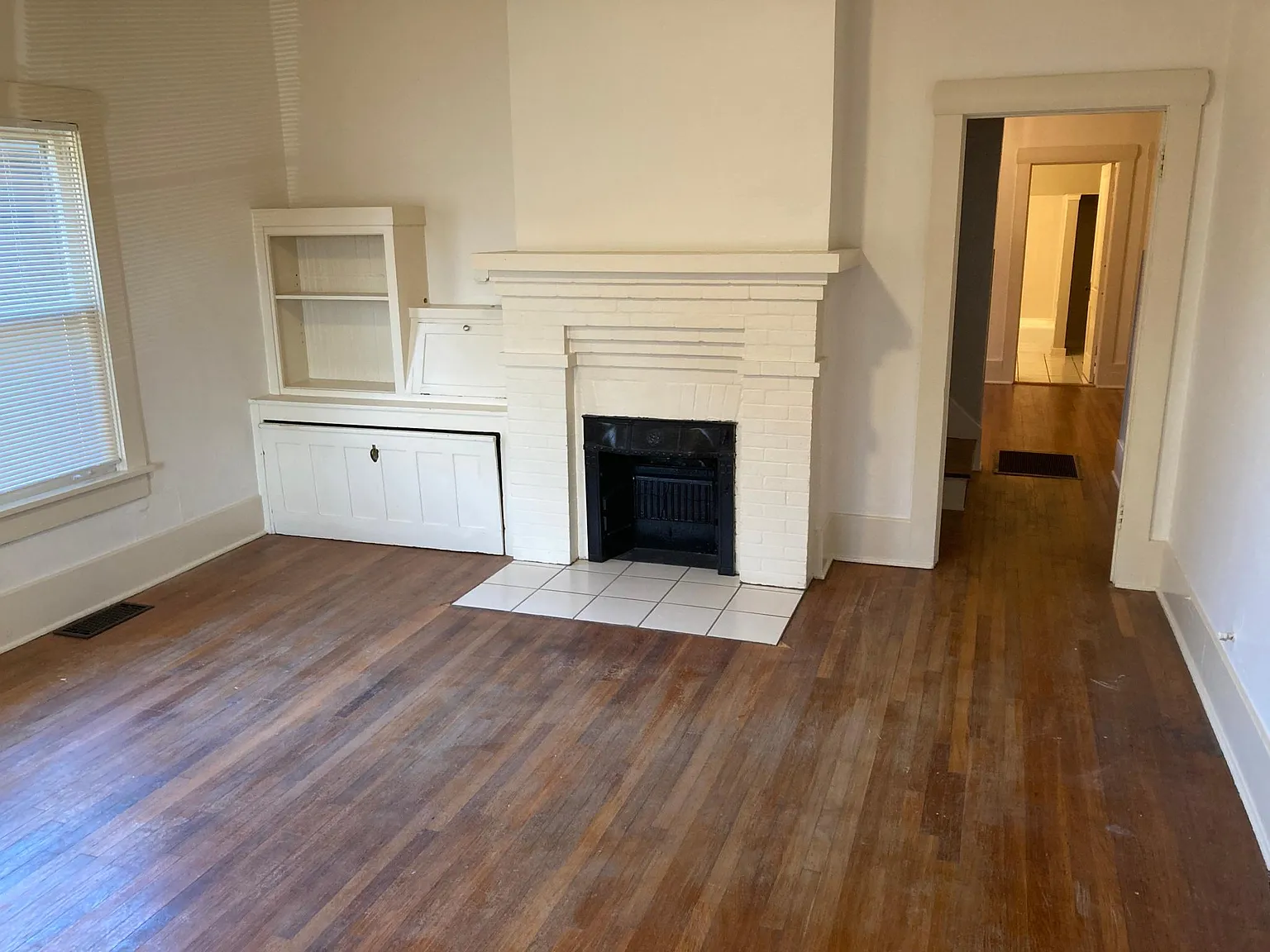 1 bed, 1294 sqft, $795 — Photo 4