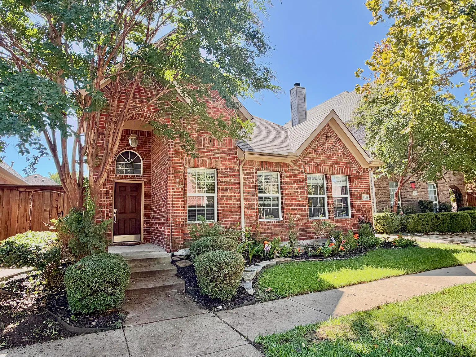 3 bed, 1785 sqft, $2,500 — Photo 1