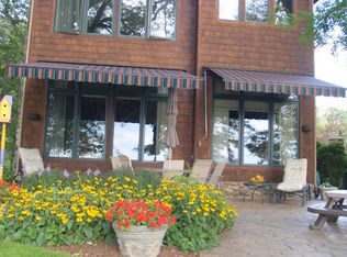 818 Lakeview Dr, Clarklake, MI 49234