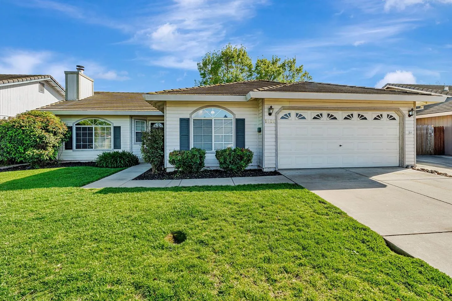 1519 Tamara Ct photo 1